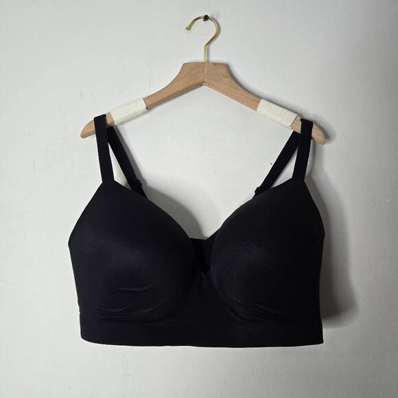 SOMA Enbliss Wireless Bra Size 42D Comfort  Support Black - Picture 1 of 4